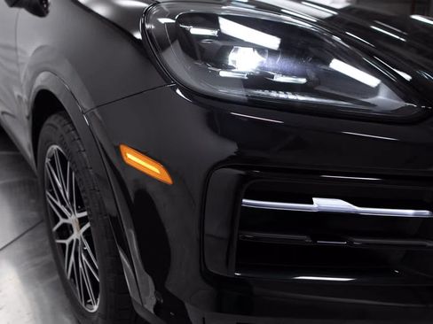 Certified 2026 Porsche Cayenne Coupe AWD/4WD image 12