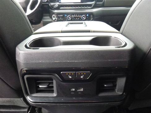 Used 2022 Chevrolet Silverado 1500 ZR2 AWD/4WD image 19