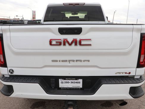 Used 2021 GMC Sierra 2500 AT4 w/ Gooseneck/5TH Wheel Package image 6