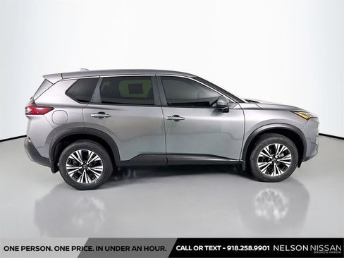 Certified 2023 Nissan Rogue SV AWD/4WD image 4