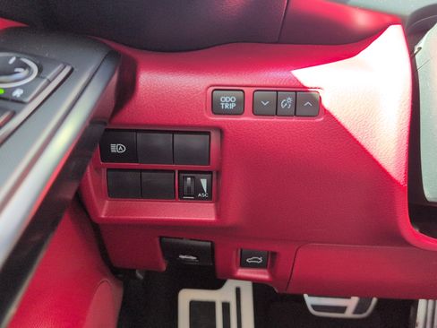 Certified 2021 Lexus IS 350 F Sport image 20