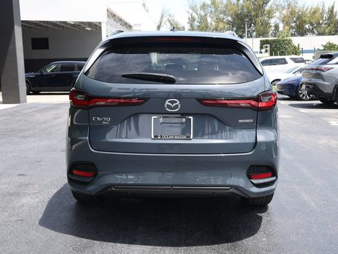 Certified 2025 MAZDA CX-70 3.3 Turbo S w/ Premium Plus AWD/4WD image 6