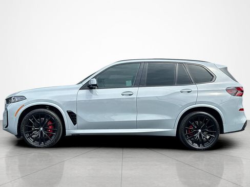 Used 2024 BMW X5 sDrive40i w/ M Sport Package RWD image 2