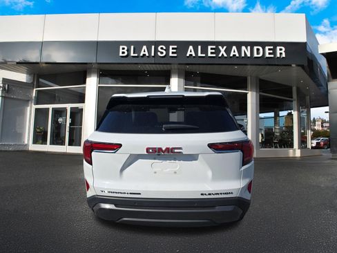 Used 2026 GMC Terrain Elevation AWD/4WD image 4