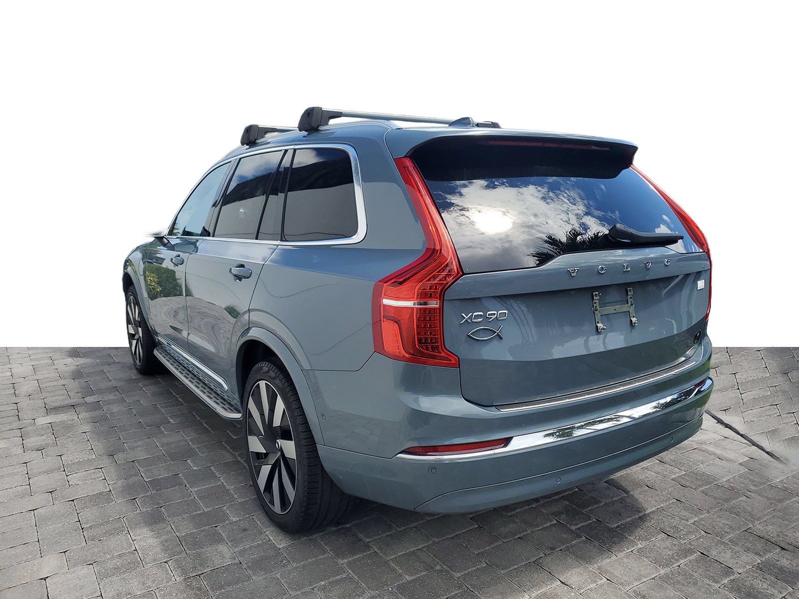 Used 2023 Volvo XC90 T8 Ultimate AWD/4WD image 4