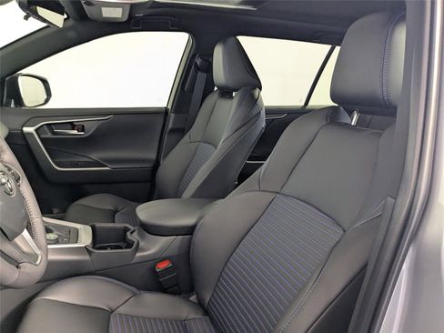 Certified 2025 Toyota RAV4 XSE w/ Advanced Technology Package image 11