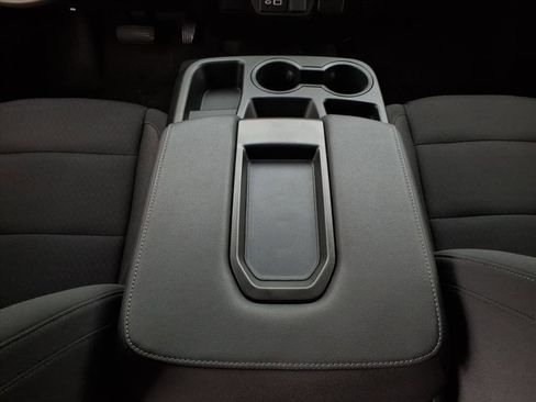 Used 2025 Chevrolet Silverado 1500 Custom image 20