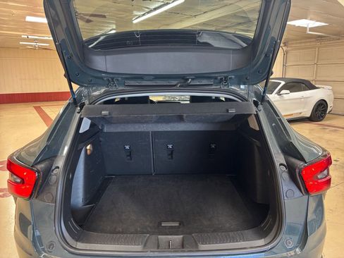 Used 2025 Chevrolet Trax LT image 30