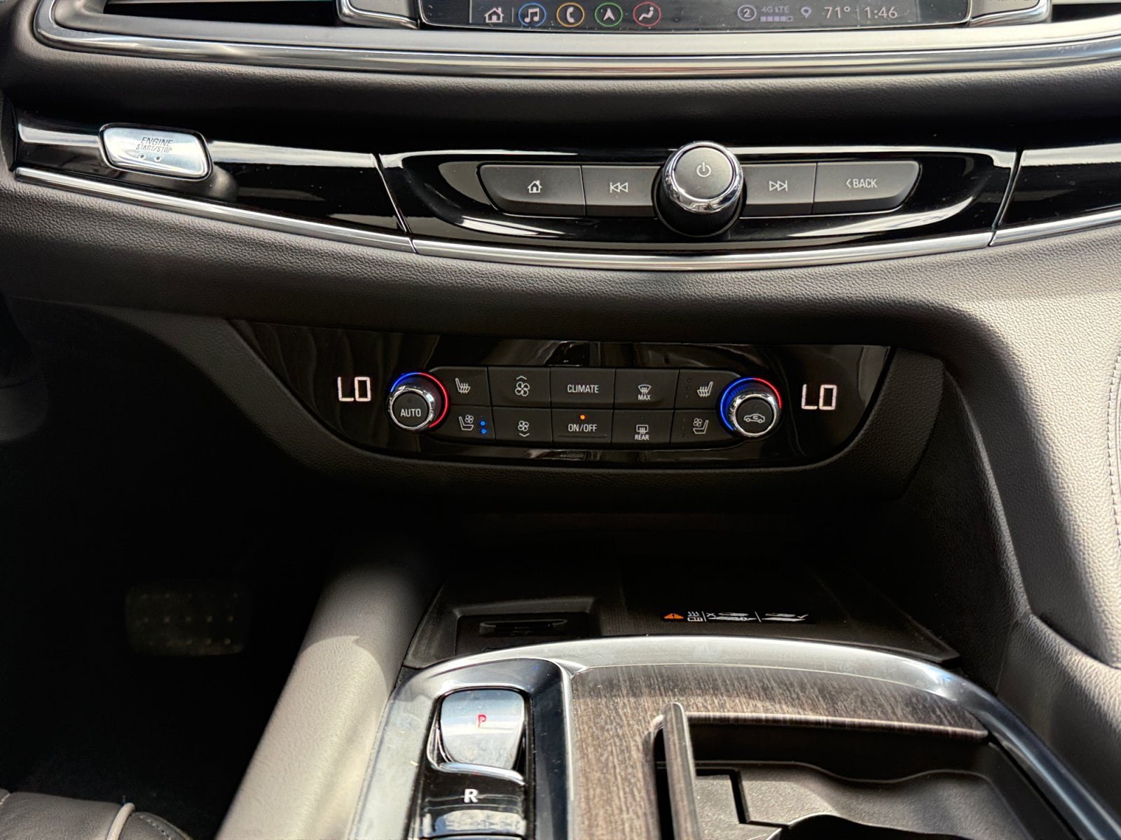 Used 2023 Buick Enclave Avenir AWD/4WD image 19