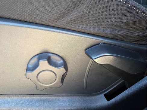 Certified 2021 Ford EcoSport SE w/ SE Convenience Package FWD image 15