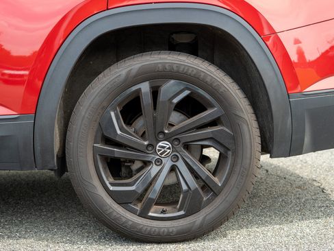 Used 2023 Volkswagen Atlas SE w/ Black Wheel Package AWD/4WD image 23