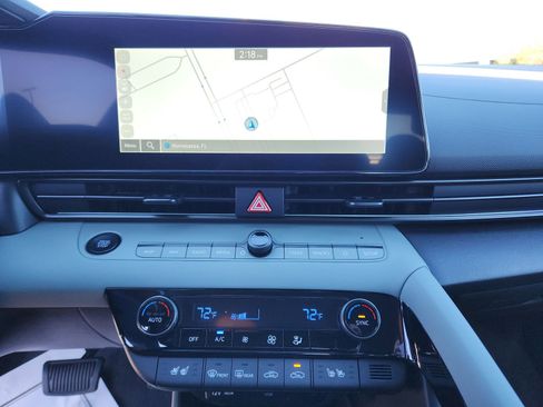 New 2026 Hyundai Elantra Limited image 20