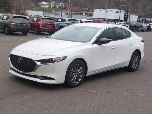 Certified 2025 MAZDA MAZDA3 s w/ Black Accent Package image 8