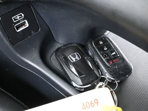 Certified 2023 Honda HR-V EX-L image 27