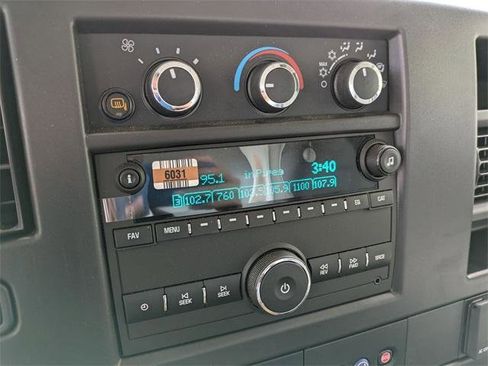 New 2025 Chevrolet Express 3500 w/ Power Convenience Package image 19