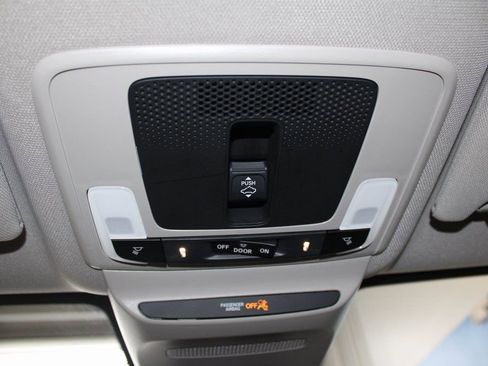 Used 2026 Honda HR-V EX-L image 34