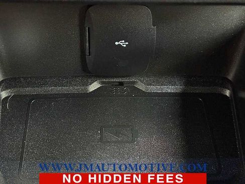 Used 2023 Ford Bronco Wildtrak image 36