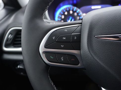 New 2026 Chrysler Voyager LX image 20