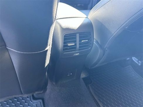 Used 2022 Ford Escape SEL image 19