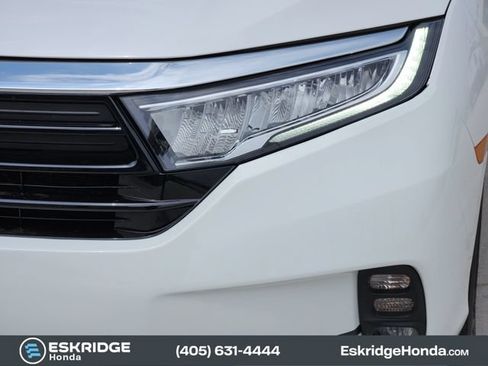 Used 2023 Honda Odyssey EX-L image 10