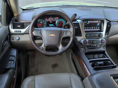 Used 2017 Chevrolet Tahoe Premier RWD image 30