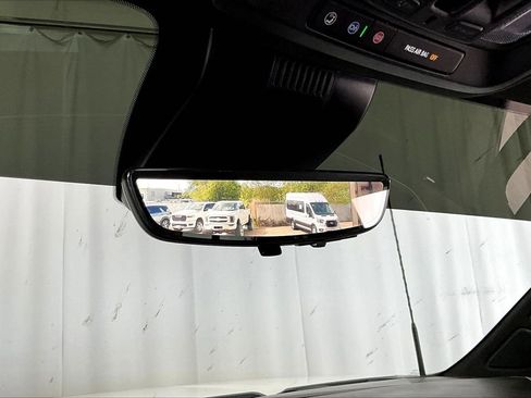 Used 2024 GMC Sierra 2500 AT4X w/ AT4X AEV Edition image 17