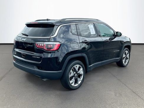 Used 2018 Jeep Compass Limited AWD/4WD image 26