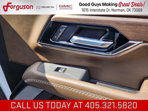 New 2026 GMC Yukon XL Denali Ultimate AWD/4WD image 48