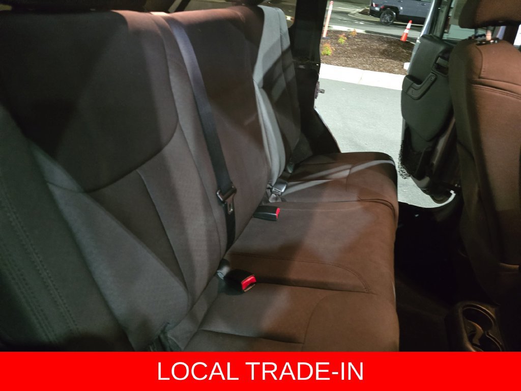 Used 2015 Jeep Wrangler Unlimited Sport w/ Quick Order Package 24S AWD/4WD image 10