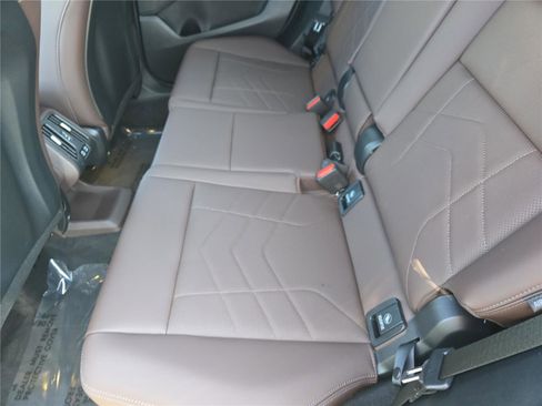 Used 2025 BMW X1 xDrive28i image 14