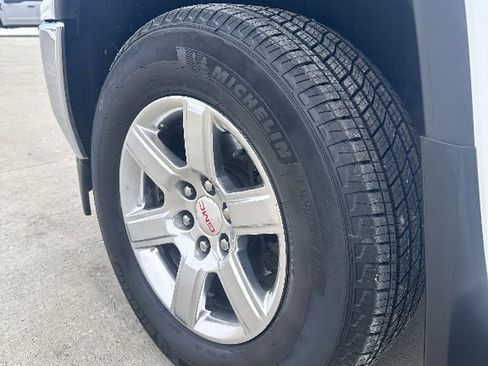 Used 2016 GMC Sierra 1500 SLT w/ SLT Preferred Package image 8