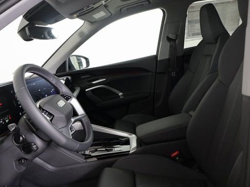 New 2025 Audi Q5 Premium Plus image 16