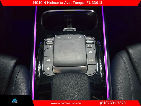 Used 2021 Mercedes-Benz GLA 250 w/ Premium Package image 16