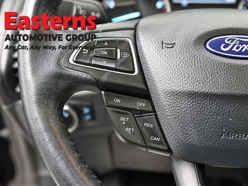 Used 2018 Ford EcoSport Titanium image 15