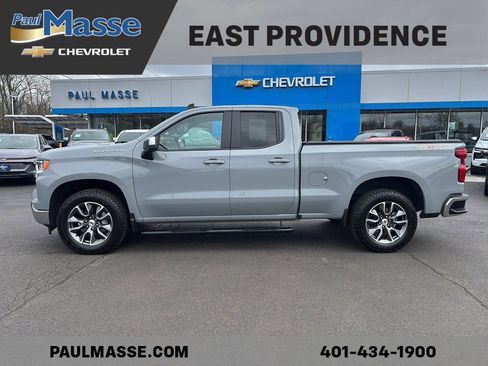 Used 2024 Chevrolet Silverado 1500 LT image 2