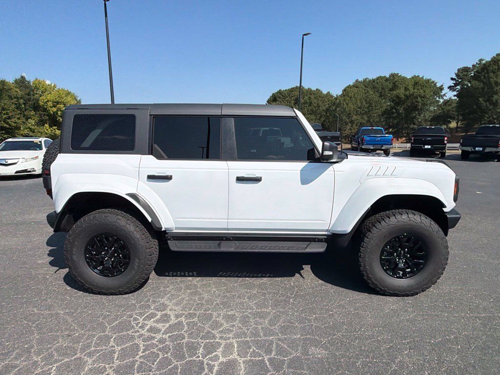 Used 2025 Ford Bronco Raptor AWD/4WD image 21