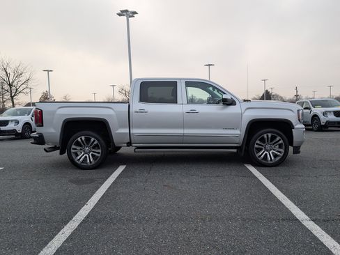 Used 2018 GMC Sierra 1500 Denali w/ Denali Ultimate Package image 2