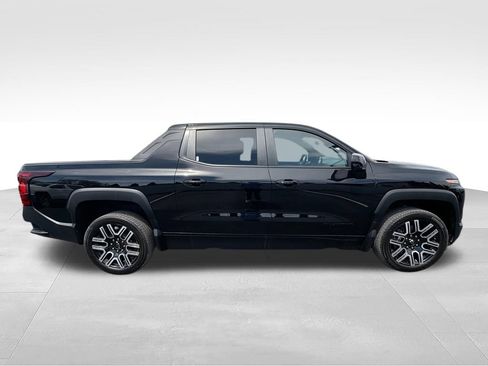 New 2026 Chevrolet Silverado EV W/T w/ LPO, Custom Package AWD/4WD image 9