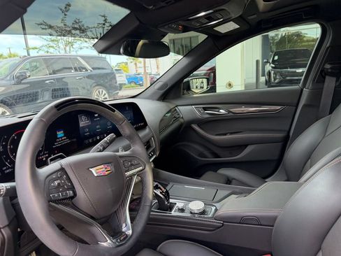 Used 2026 Cadillac CT5 V RWD image 11
