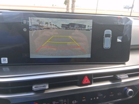 New 2026 Kia Sorento S w/ S Panoramic Sunroof Package FWD image 12