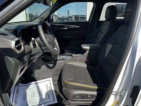 New 2025 Chevrolet TrailBlazer ACTIV w/ Convenience Package image 8