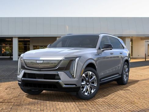 Certified 2026 Cadillac Escalade IQ Luxury 2 w/ LPO, Radiant Package AWD/4WD image 6