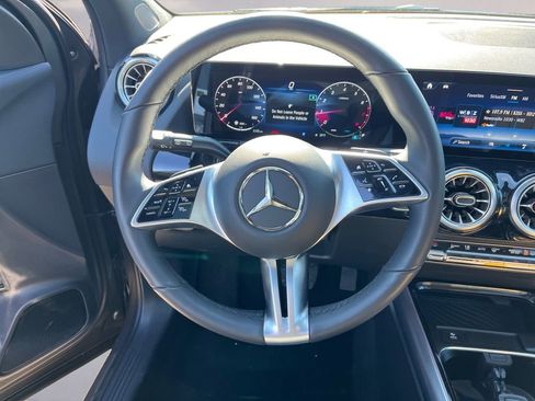 Certified 2026 Mercedes-Benz GLA 250 4MATIC image 10