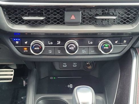 Used 2025 Acura ADX A-Spec AWD/4WD image 19