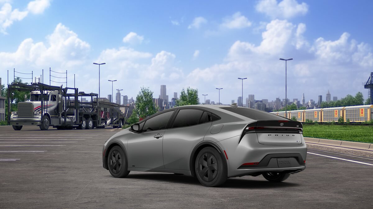 New 2027 Toyota Prius LE AWD/4WD image 6