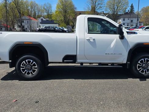 Certified 2022 GMC Sierra 3500 SLE w/ SLE Convenience Package AWD/4WD image 9