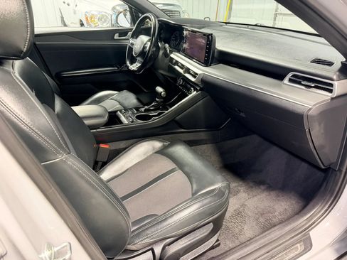Used 2022 Kia K5 GT-Line w/ GT-Line Awd Premium Package image 12