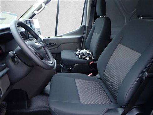 New 2026 Ford Transit 250 148 Medium Roof Extended AWD image 11