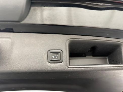 Used 2018 GMC Terrain Denali w/ LPO, 'HIT The Road' Package AWD/4WD image 34