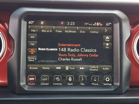 Used 2023 Jeep Gladiator Rubicon w/ LED Lighting Group image 16